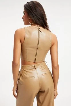 GOOD AMERICAN Tops BETTER THAN LEATHER CROP TOP | WARM CARMEL003