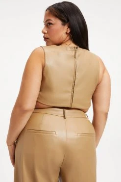 GOOD AMERICAN Tops BETTER THAN LEATHER CROP TOP | WARM CARMEL003