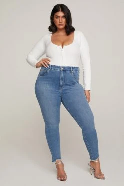 GOOD AMERICAN GOOD LEGS JAGGED FRAY HEM | BLUE611