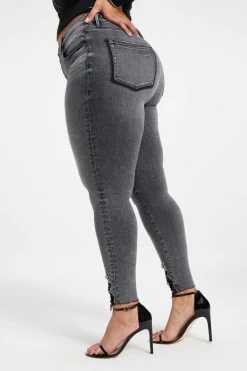 GOOD AMERICAN Skinny GOOD LEGS LOW W/ SHADOW POCKET | BLACK262