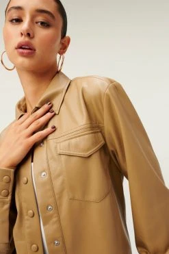 GOOD AMERICAN LEATHER UTILITY SHIRT | WARM CARAMEL003 Tops
