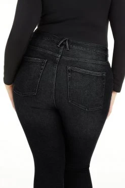 GOOD AMERICAN High Waisted GOOD LEGS RAW HEM | BLACK184