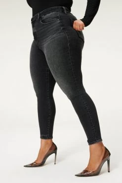 Brand new 🤩 GA-SALE GOOD LEGS SHADOW POCKETS | BLACK160 High Waisted 🌟 22 GA-SALE GOOD LEGS SHADOW POCKETS | BLACK160 High Waisted