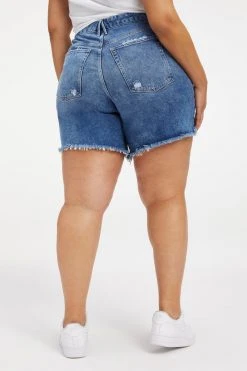 GOOD AMERICAN GOOD ICON SHORT | INDIGO154