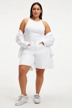 GOOD AMERICAN High Waisted GOOD ICON SHORT | WHITE001