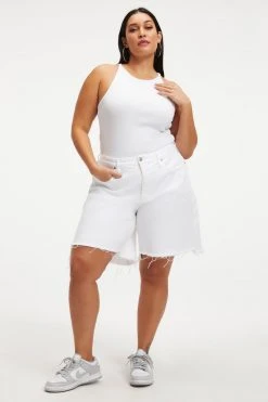GOOD AMERICAN High Waisted GOOD ICON SHORT | WHITE001