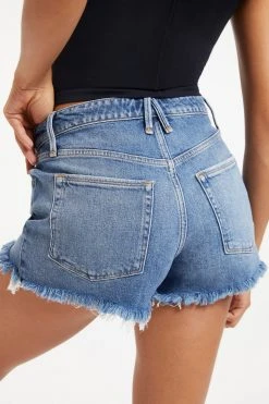 GOOD AMERICAN GOOD '90s SHORT | INDIGO156 High Waisted