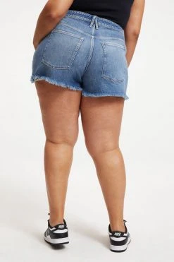 GOOD AMERICAN GOOD '90s SHORT | INDIGO156 High Waisted