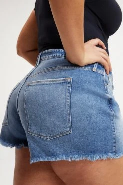 GOOD AMERICAN GOOD '90s SHORT | INDIGO156 High Waisted