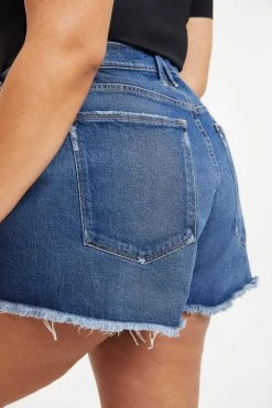 GOOD AMERICAN High Waisted GOOD '90S SHORT | BLUE645