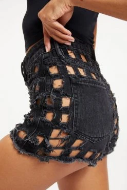 GOOD AMERICAN High Waisted GOOD '90s LASER SHORT | BLACK268