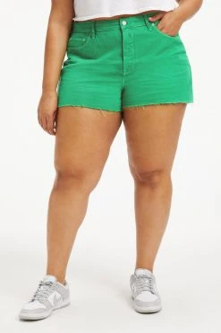 GOOD AMERICAN GOOD '90S SHORT | SUMMER GREEN002
