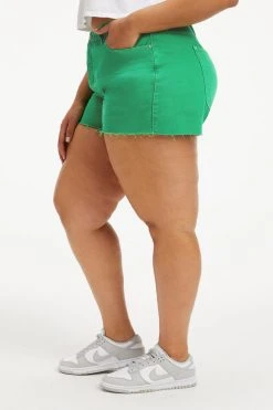 GOOD AMERICAN GOOD '90S SHORT | SUMMER GREEN002