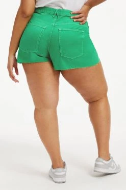 GOOD AMERICAN GOOD '90S SHORT | SUMMER GREEN002