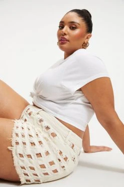 GOOD AMERICAN GOOD '90s LASER SHORT | BONE001