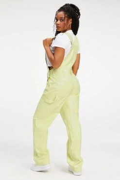 GOOD AMERICAN BETTER THAN LEATHER OVERALL | KEY LIME001
