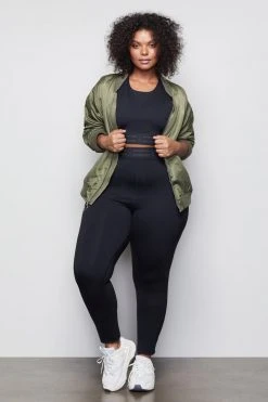 GOOD AMERICAN THE CROSSBACK ICON BRA | BLACK001 Terry Essentials