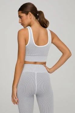 GOOD AMERICAN Active Essentials THE SEAMLESS RIBBED BRA | WHITE001