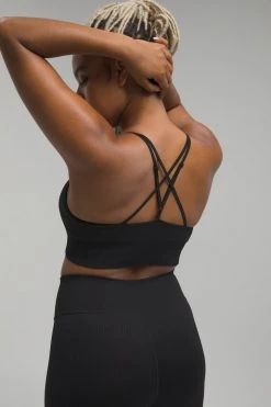 GOOD AMERICAN SEAMLESS RIBBED BRA | BLACK001 Best Sellers