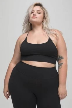 GOOD AMERICAN SEAMLESS RIBBED BRA | BLACK001 Best Sellers