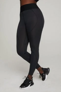 GOOD AMERICAN ACTIVE ESSENTIAL ICON LEGGING | BLACK001