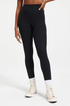 GOOD AMERICAN ESSENTIAL LEGGING | BLACK001
