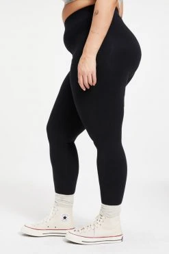 GOOD AMERICAN ESSENTIAL LEGGING | BLACK001
