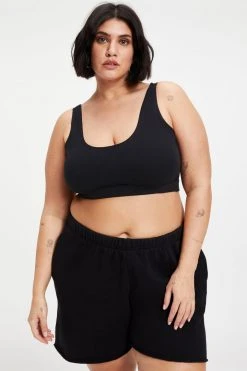 GOOD AMERICAN ESSENTIAL SCOOP BRA | BLACK001