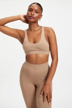 GOOD AMERICAN Bras ESSENTIAL SCOOP BRA | PUTTY001
