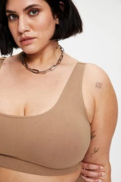 GOOD AMERICAN Bras ESSENTIAL SCOOP BRA | PUTTY001