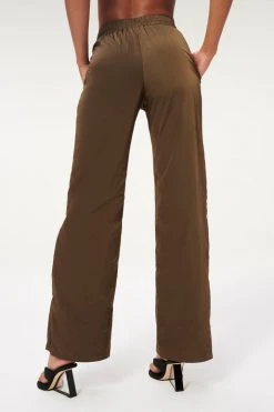 GA-SALE SHINE TRACK PANT | MOCHA001
