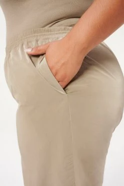 GA-SALE SHINE BOYFRIEND PANT | BRINDLE002 Leggings & Pants