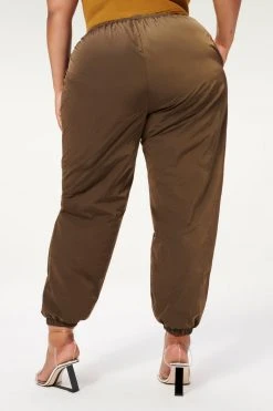 GA-SALE SHINE BOYFRIEND PANT | MOCHA001 Leggings & Pants