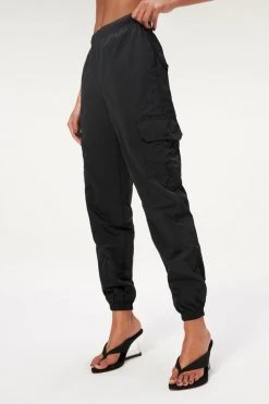 GA-SALE SHINE BOYFRIEND CARGO | BLACK001 Leggings & Pants