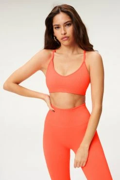 GOOD AMERICAN SEAMLESS CHUNKY RIB BRA | HOT CORAL001