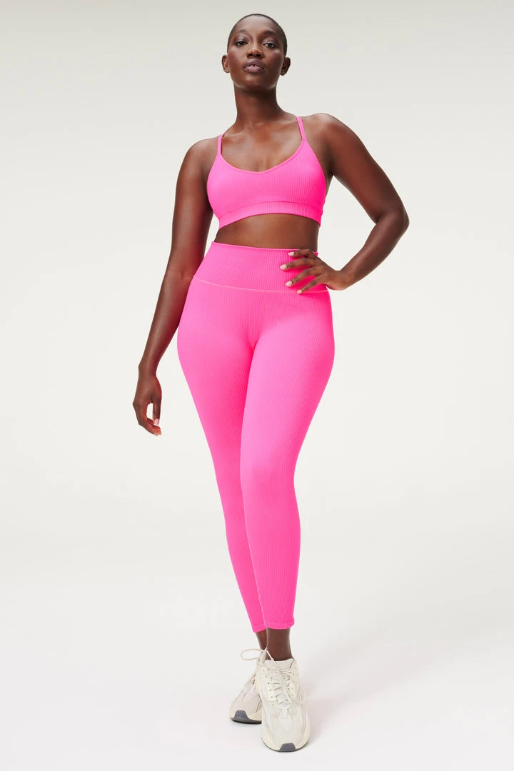 Cheap โค๏ธ GOOD AMERICAN SEAMLESS CHUNKY RIB BRA | HOT PINK002 ๐ 11 GOOD AMERICAN SEAMLESS CHUNKY RIB BRA | HOT PINK002