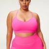 GOOD AMERICAN SEAMLESS CHUNKY RIB BRA | HOT PINK002