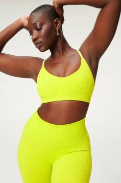 GOOD AMERICAN SEAMLESS CHUNKY RIB BRA | LEMON LIME001