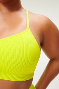 GOOD AMERICAN SEAMLESS CHUNKY RIB BRA | LEMON LIME001