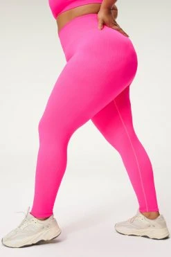 Brand new 🤩 GOOD AMERICAN Neon Collection SEAMLESS CHUNKy RIB LEGGING | HOT PINK002 ❤️ 30 GOOD AMERICAN Neon Collection SEAMLESS CHUNKy RIB LEGGING | HOT PINK002