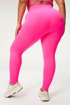 Brand new 🤩 GOOD AMERICAN Neon Collection SEAMLESS CHUNKy RIB LEGGING | HOT PINK002 ❤️ 31 GOOD AMERICAN Neon Collection SEAMLESS CHUNKy RIB LEGGING | HOT PINK002