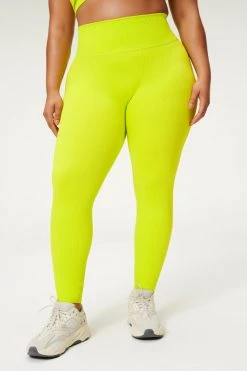 GOOD AMERICAN SEAMLESS CHUNKY RIB 7/8 LEGGING | LEMON LIME001 Leggings & Pants