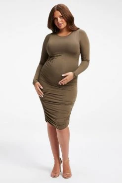 GOOD AMERICAN MATERNITY RUCHED MIDI DRESS | FOG001 Dresses