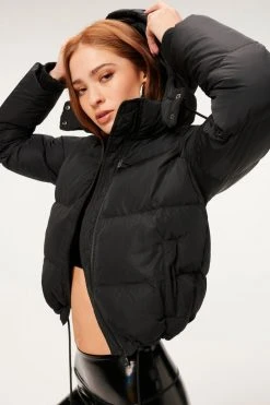 GA-SALE CROPPED IRIDESCENT PUFFER | BLACK001 Tops