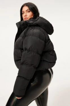 GA-SALE CROPPED IRIDESCENT PUFFER | BLACK001 Tops