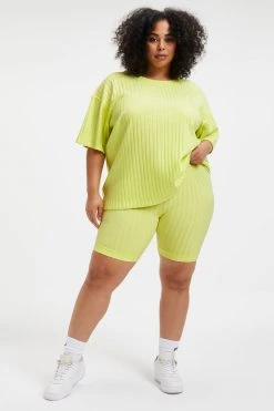 GOOD AMERICAN '90S RIBBED BIKER SHORT | KEY LIME001