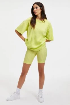 GOOD AMERICAN '90S RIBBED BIKER SHORT | KEY LIME001