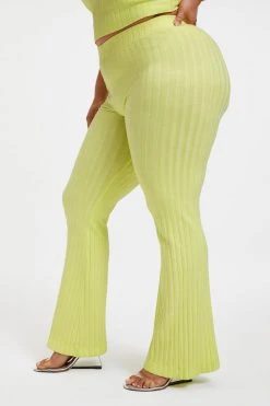 GOOD AMERICAN '90S RIBBED PANT | KEY LIME001