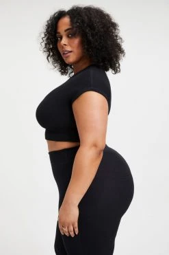 GOOD AMERICAN Tees & Tops TERRY CROP TEE | BLACK001