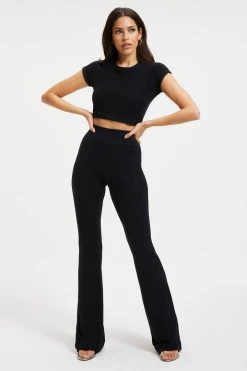 GOOD AMERICAN Tees & Tops TERRY CROP TEE | BLACK001